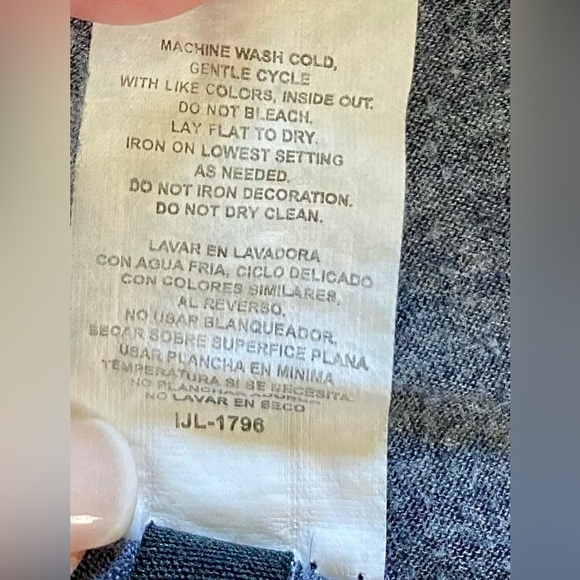 I JEANS BY BUFFALO GREY EMBELISHED GREY SHORT SLEEVE HIGH LOW HEM
TSHIRT SIZE M - Picture 7 of 8